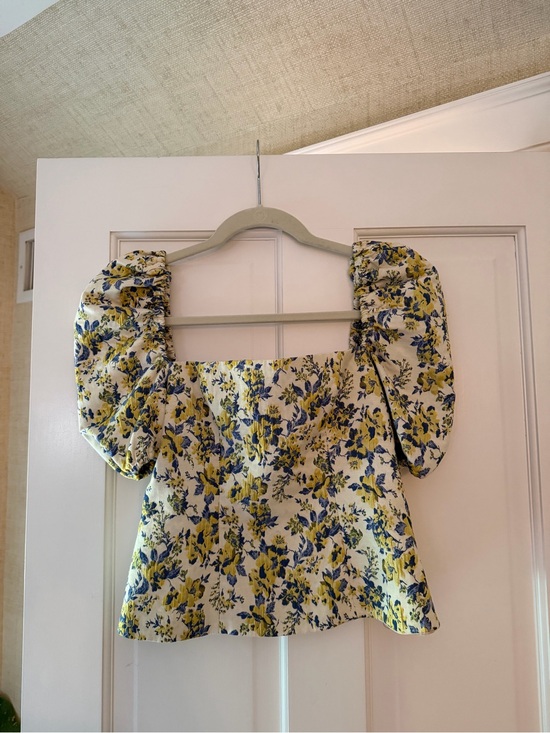 Lovers + Friends Tops - Lovers + Friends - Wesley Top in Blue and Yellow, Size Extra Small